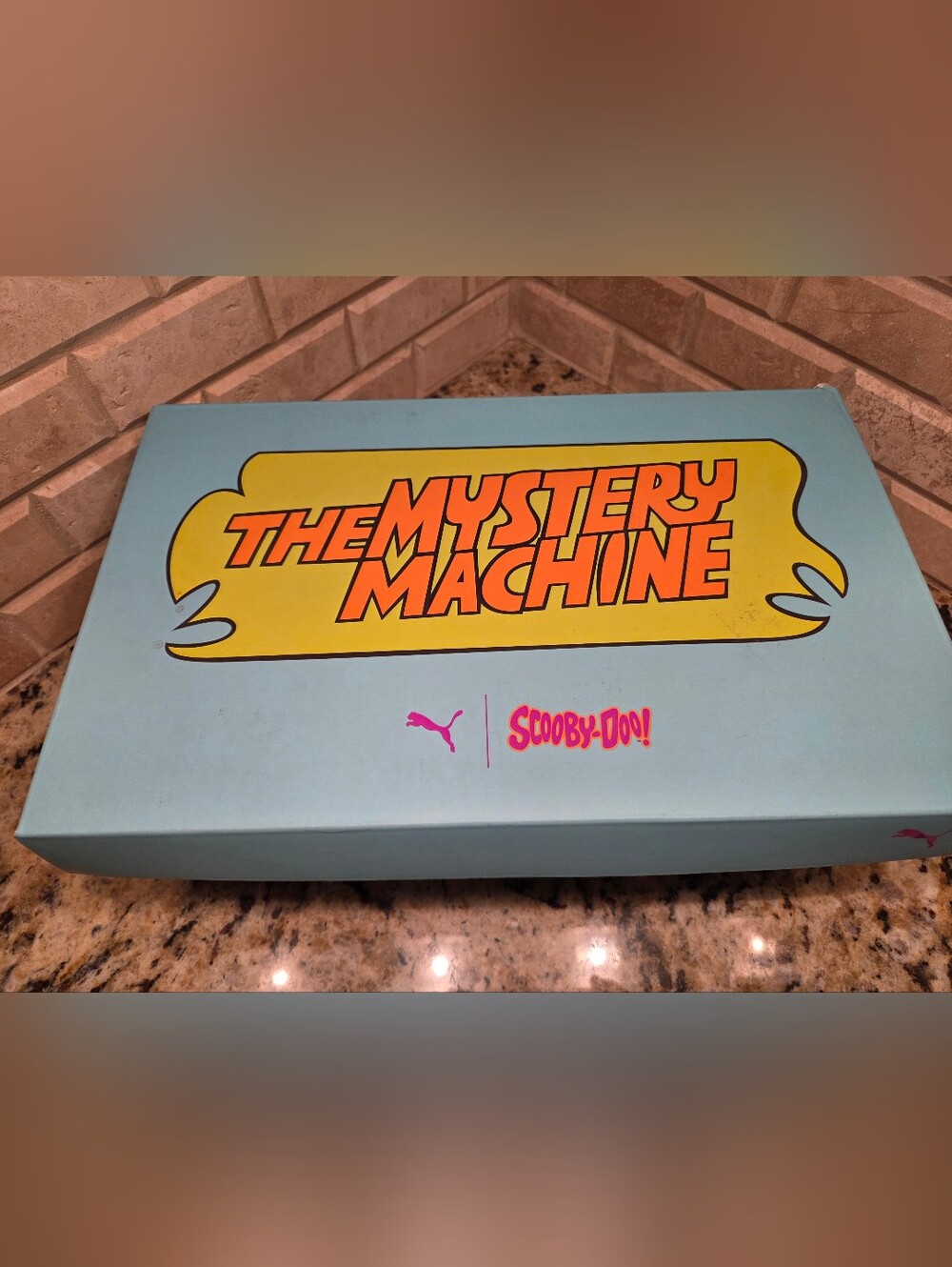 Puma Suede XL Scooby-Doo Mystery Machine Size Men 9.5/Women 11 DS Brand New BNIB - Picture 10 of 14